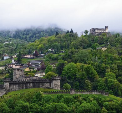 Die Ruinen vom Schloss Bellinzona