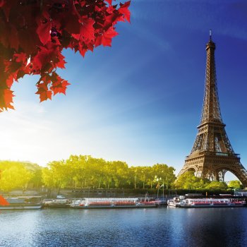 Seine und Eiffelturm in Paris © Iakov Kalinin - Fotolia.com