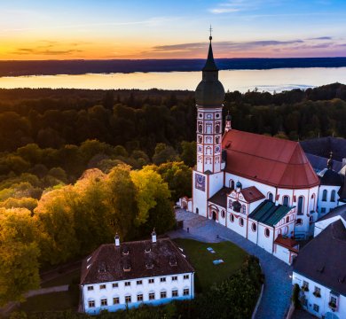 Abendstimmung am Kloster Andechs