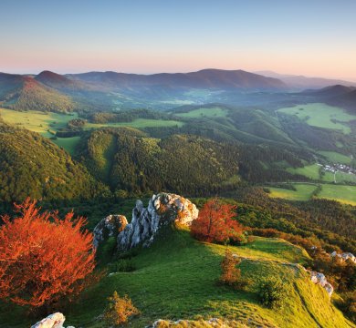 Wunderschöne Herbstlandschaft in der Slowakei