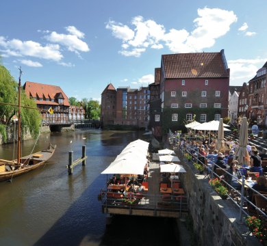 Uferpromenade in der Lüneburger Altstadt