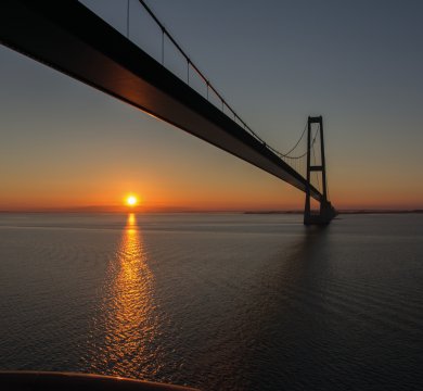 Öresundbrücke bei Sonnenaufgang