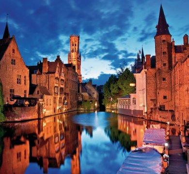 Abendliche Grachten in Brügge