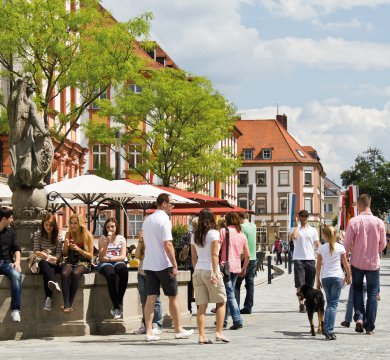 Auf dem Marktplatz in Bayreuth