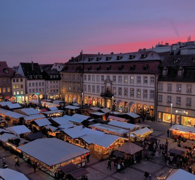 Weihnachtsmarkt am Maxplatz