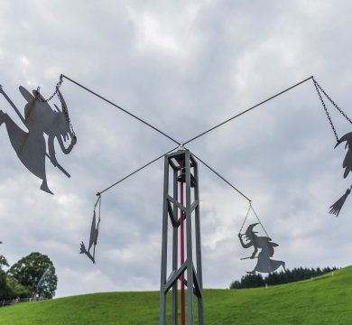 Im Hexenwasser fliegen die Hexen