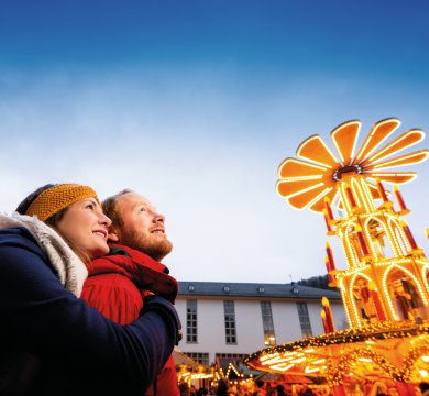 Weihnachtspyramide auf dem Heidelberger Weihnachtsmarkt