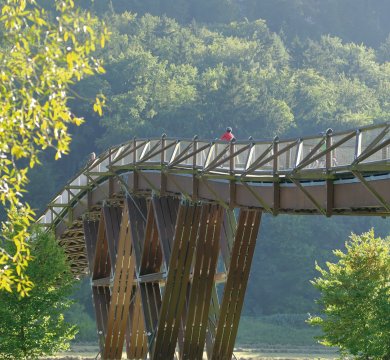 Längste Holzbrücke Europa 'Tatzelwurm'