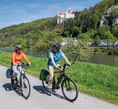 Fünf-Flüsse-Radweg nahe Kloster Plankstetten
