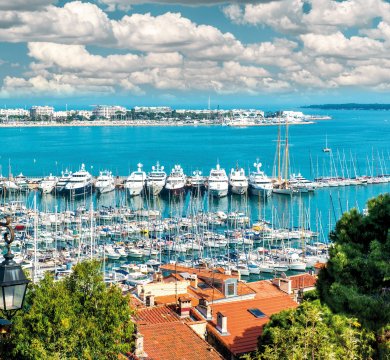Blick über den Hafen von Cannes