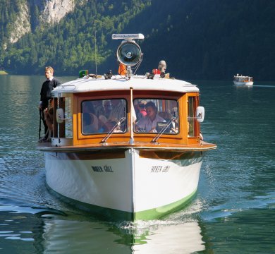 Ausflugsboot auf dem Königssee